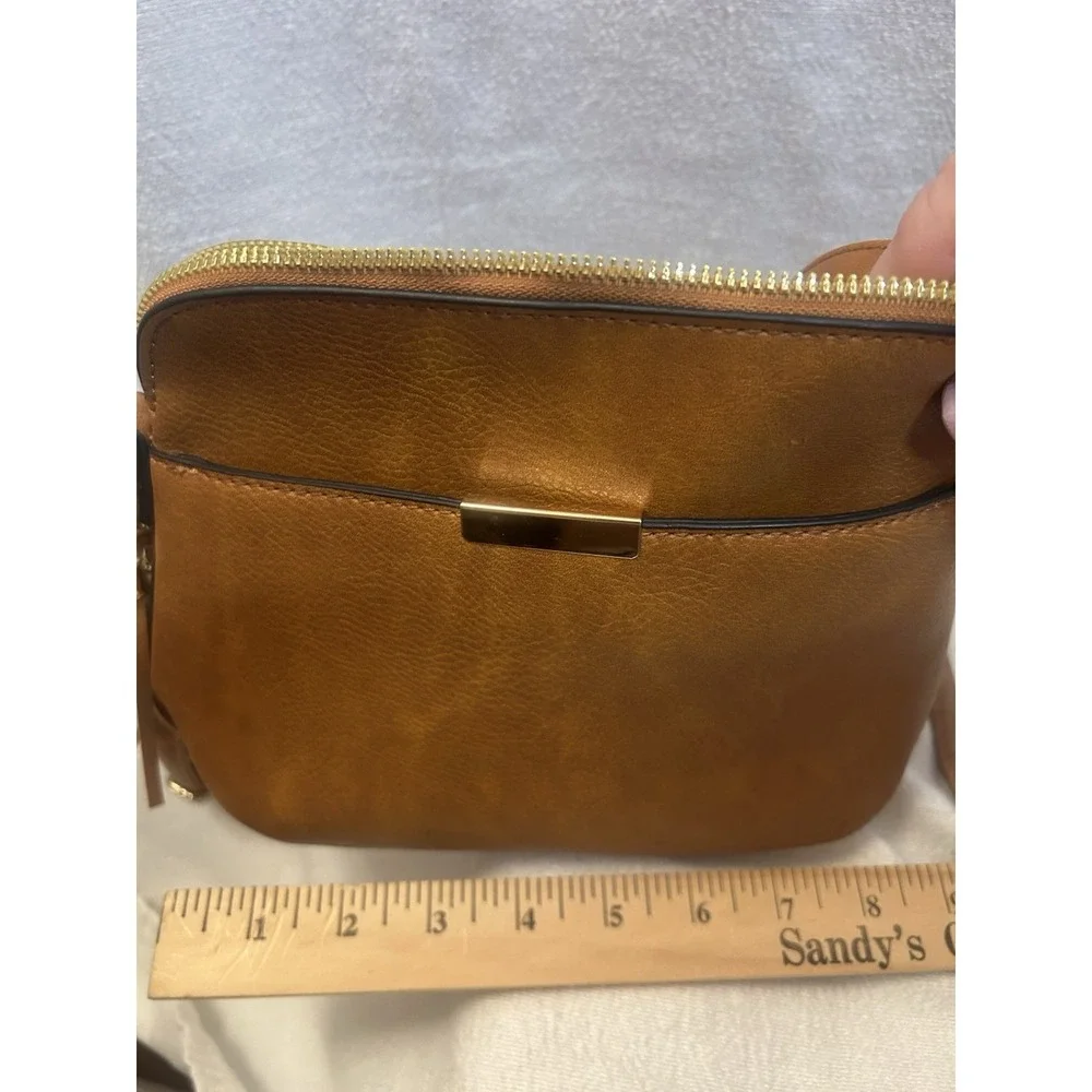 Small Crossbody Purse Camel Color Front Magnetic Pocket Zip Inside Pocket Strap